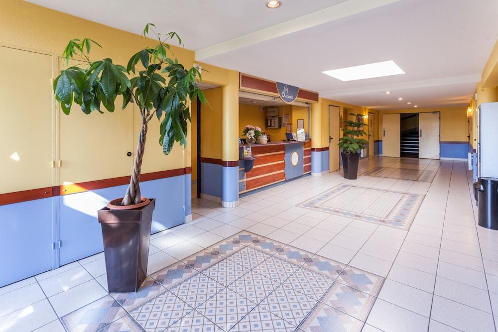 Sure Hotel By Best Western Сарла-ла-Канеда Экстерьер фото